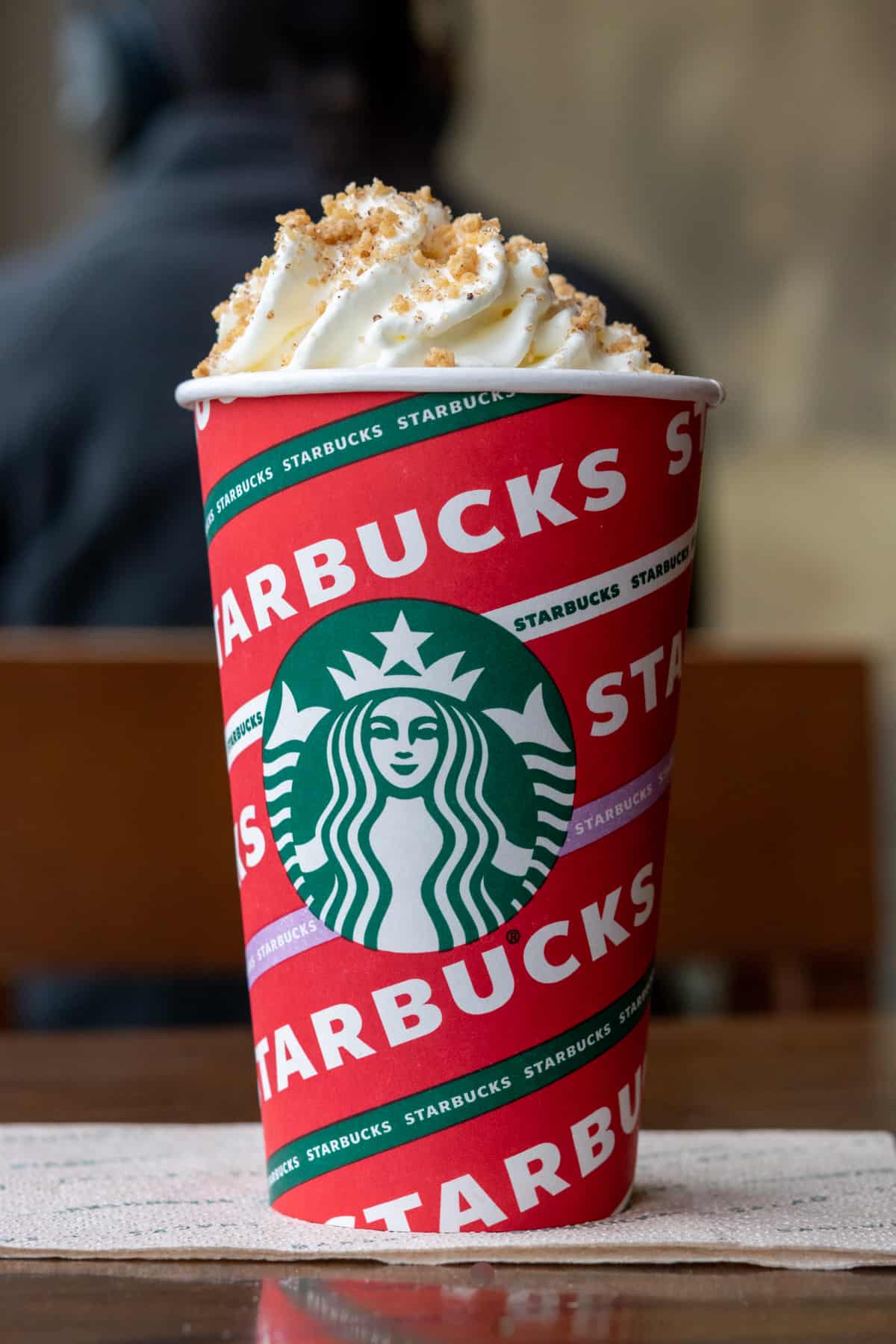 starbucks-chestnut-praline-latte-taste-caffeine-more-grounds-to-brew