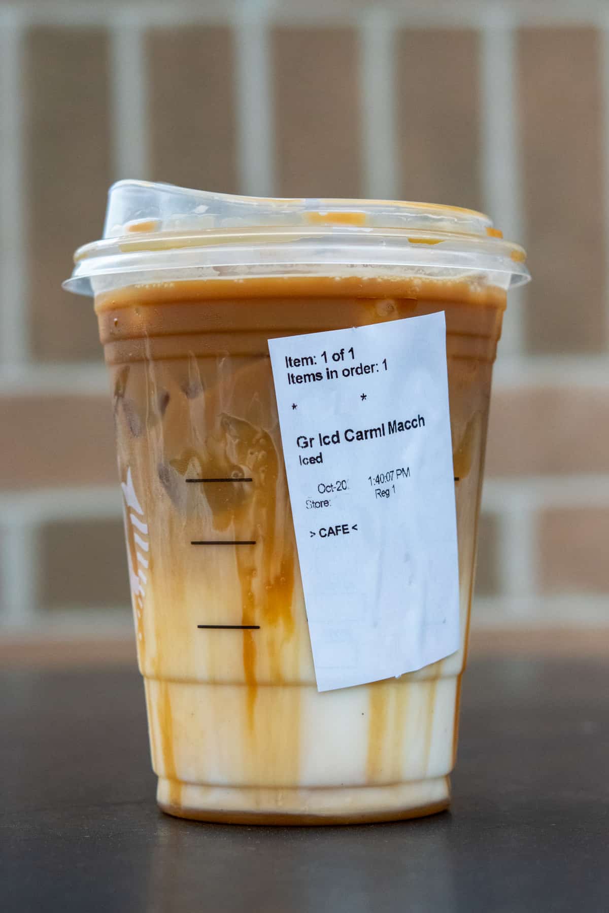 Starbucks Caramel Macchiato Guide Including Caffeine & Sizes » Grounds