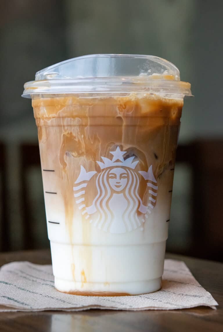 Starbucks Caramel Macchiato Guide: Including Caffeine & Sizes » Grounds